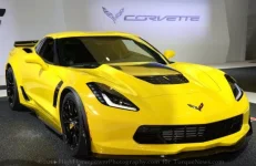 2015_c7_z06_front.webp